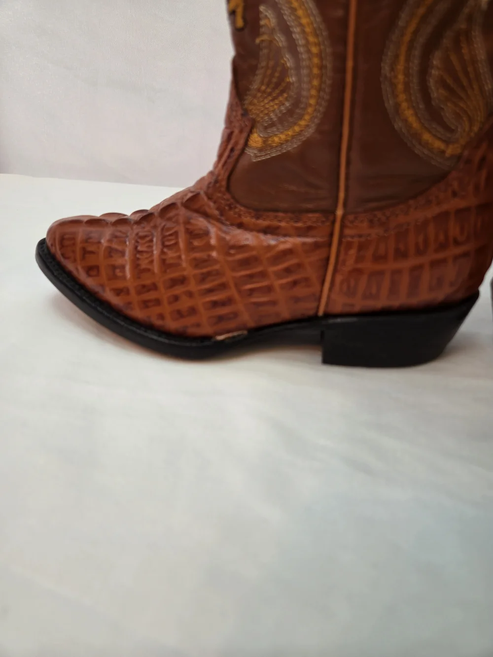 Kids Potrillo Salvaje Cowboy Boots • Brown Exotic Leather • Size 10